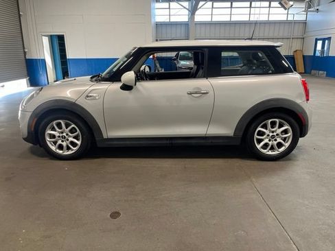 Used 2015 MINI Cooper S FWD image 6