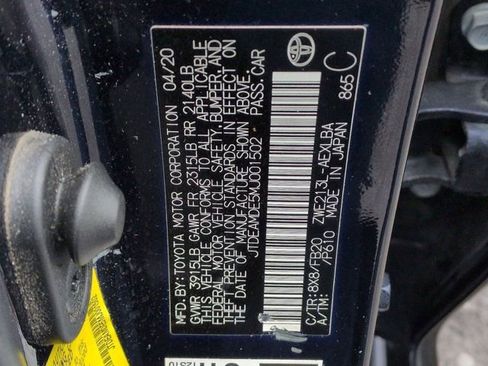 Used 2021 Toyota Corolla LE image 12