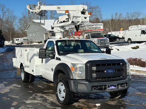 Used 2015 Ford F550 4X2 2dr Regular Cab 140.8 200. image 3