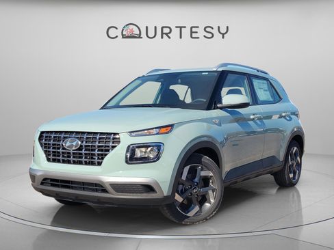 New 2026 Hyundai Venue SEL image 3
