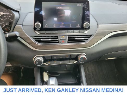 Certified 2023 Nissan Altima 2.5 SV AWD/4WD image 10