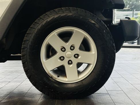 Used 2014 Jeep Wrangler Sport w/ Quick Order Package 24S AWD/4WD image 25