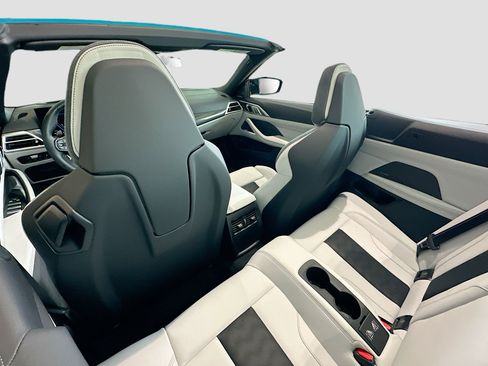 Used 2026 BMW M4 xDrive Competition w/ M Carbon Exterior Package image 25