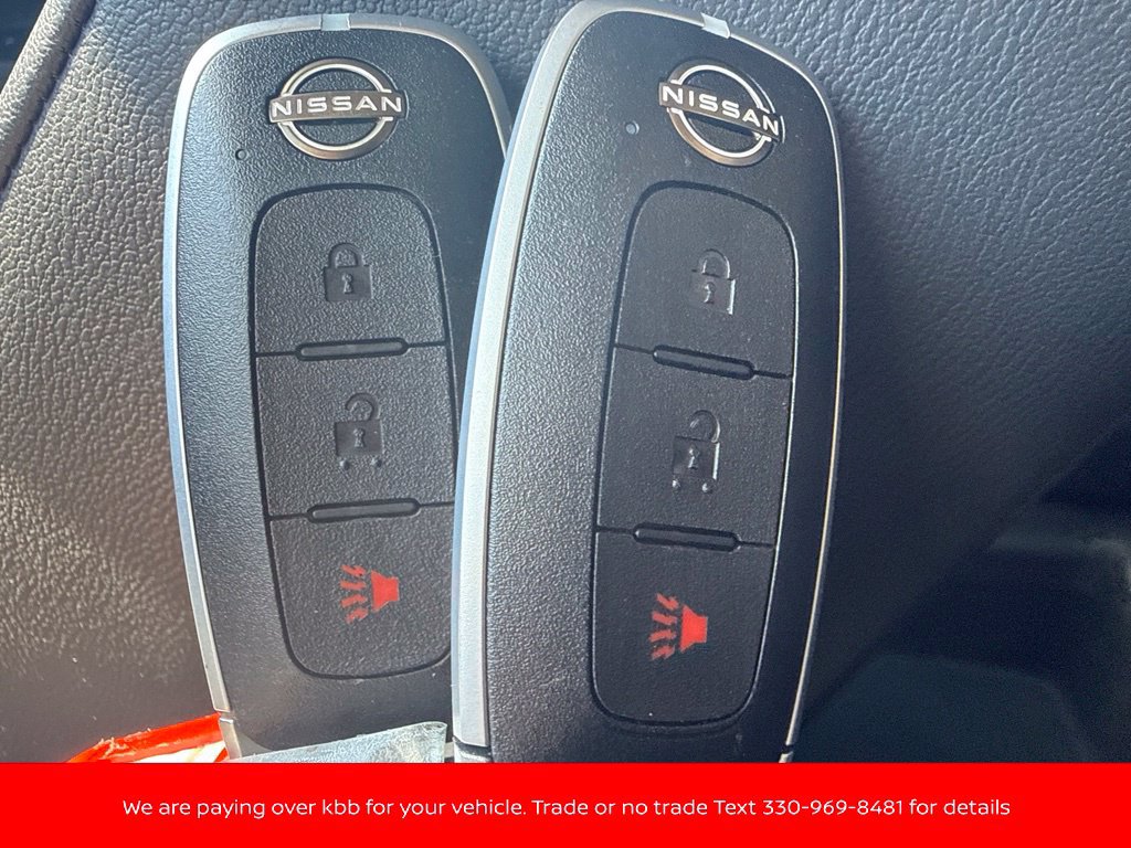Certified 2025 Nissan Kicks SR AWD/4WD image 39