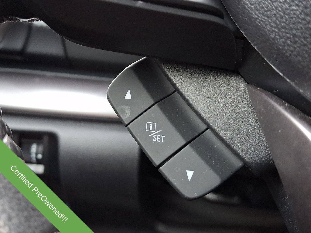 Used 2023 Subaru Forester Premium AWD/4WD image 23