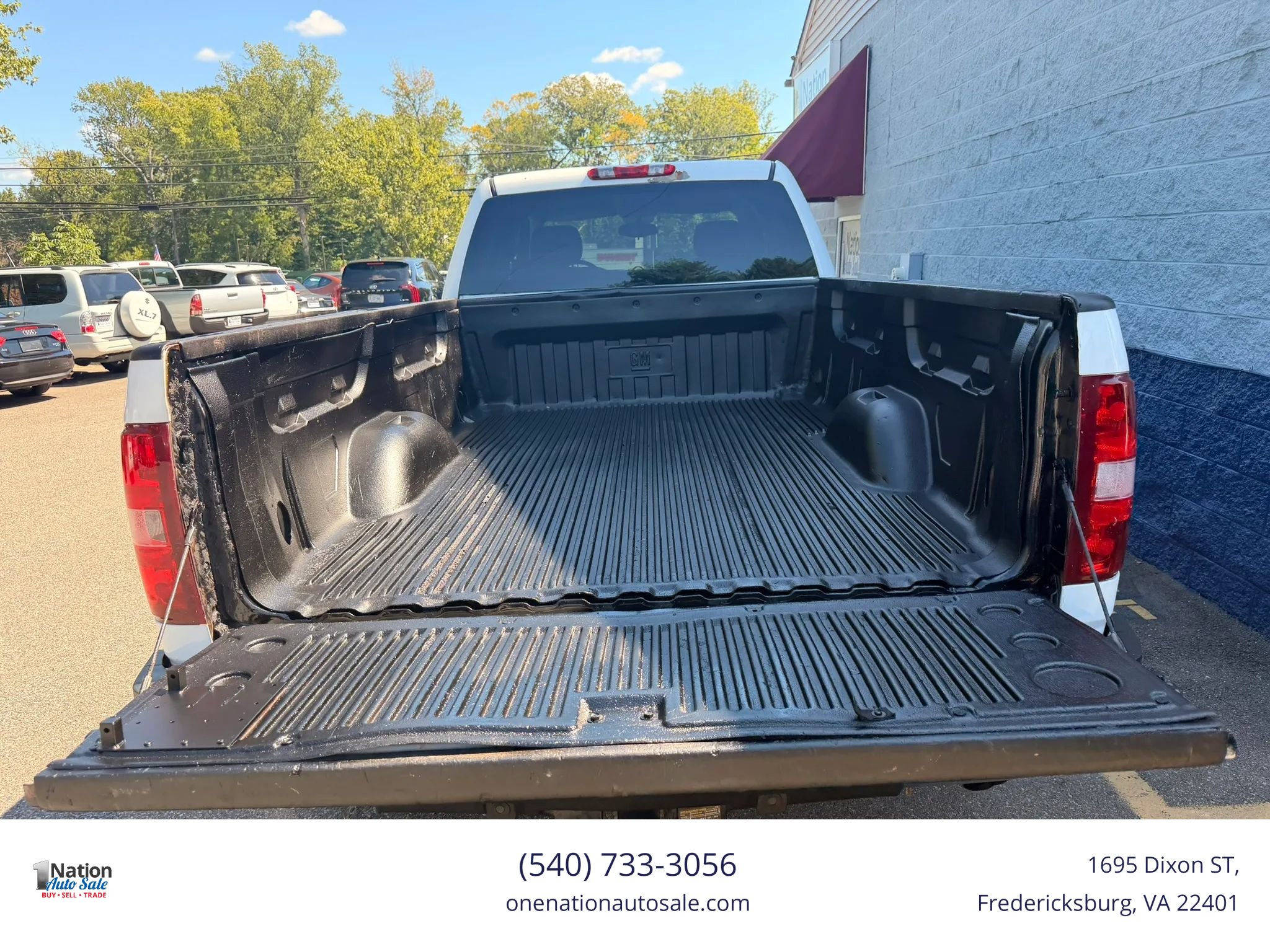 Used 2011 Chevrolet Silverado 2500 LT w/ Convenience Package AWD/4WD image 19