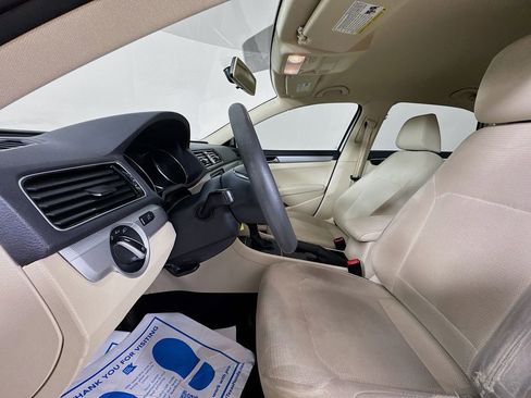 Used 2017 Volkswagen Passat 1.8T S image 24