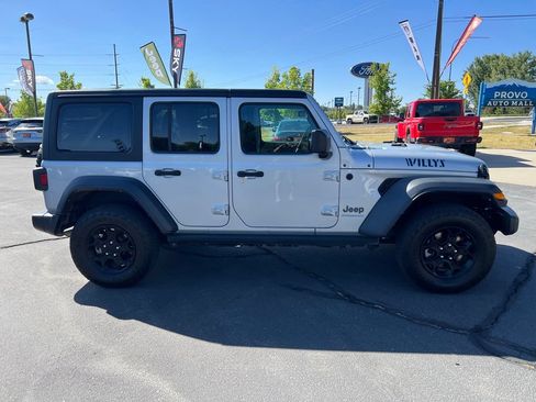 Used 2023 Jeep Wrangler Unlimited AWD/4WD image 7