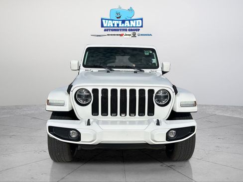 Certified 2021 Jeep Wrangler Unlimited Sahara image 8