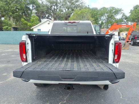 Used 2022 GMC Sierra 2500 Denali w/ Denali Ultimate Package AWD/4WD image 18