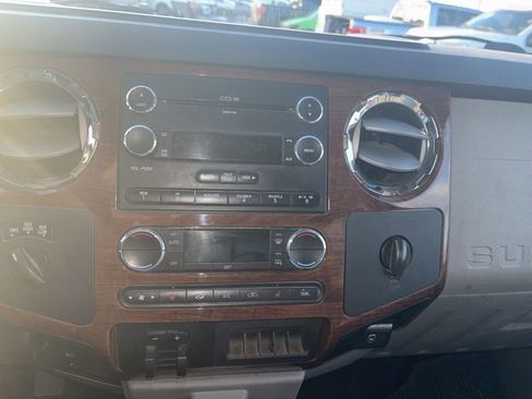 Used 2010 Ford F250 XLT image 13