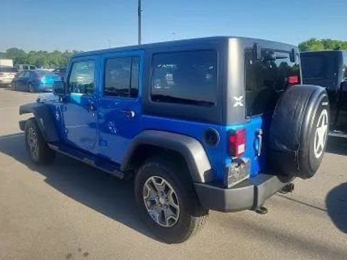 Used 2016 Jeep Wrangler Unlimited Rubicon w/ Max Tow Package AWD/4WD image 4