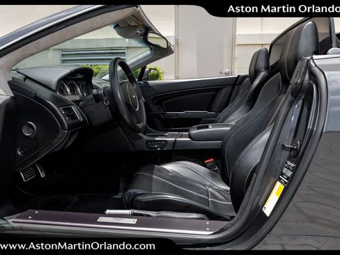Used 2009 Aston Martin V8 Vantage Roadster RWD image 45