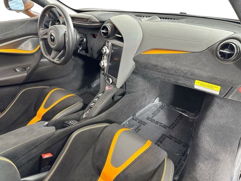 Used 2022 McLaren 720S Performance RWD image 23