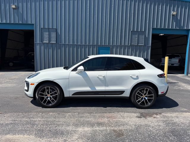 Used 2022 Porsche Macan AWD/4WD image 91