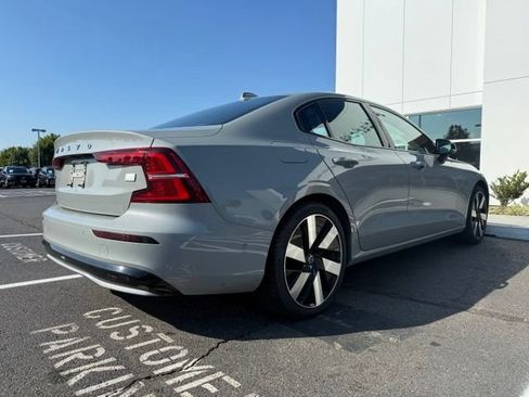 Used 2024 Volvo S60 T8 Ultimate w/ Climate Package AWD/4WD image 4
