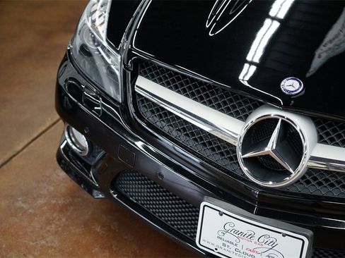 Used 2012 Mercedes-Benz SL 550 image 9
