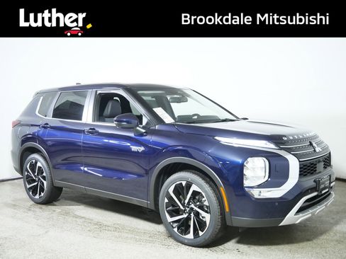 New 2025 Mitsubishi Outlander SE image 1