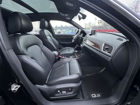 Used 2018 Audi Q3 2.0T Premium Plus w/ Premium Plus Package image 27
