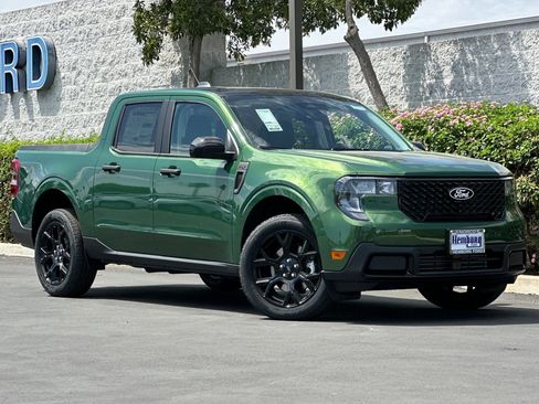 New 2025 Ford Maverick XLT w/ XLT Luxury Package image 2