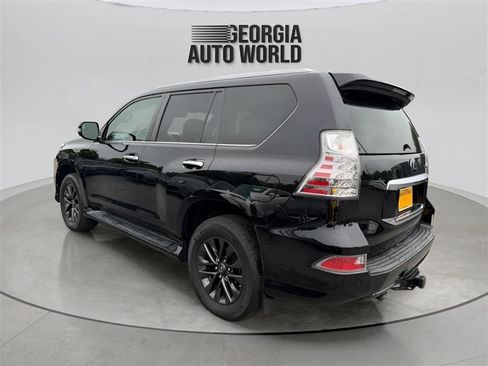 Used 2020 Lexus GX 460 Premium w/ Premium Package AWD/4WD image 12
