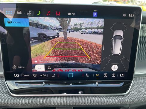 New 2026 Volkswagen Tiguan S FWD image 18