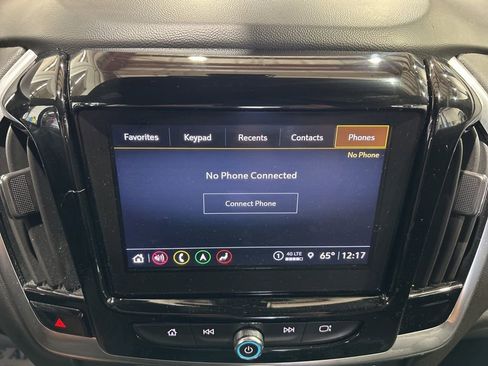 Used 2022 Chevrolet Traverse High Country AWD/4WD image 36