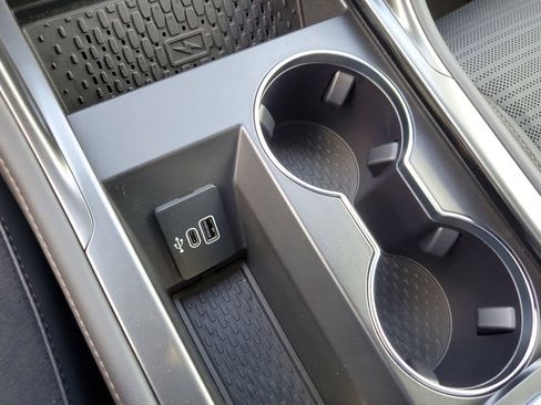 New 2025 Lincoln Nautilus Reserve image 28