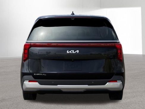 New 2026 Kia Carnival EX FWD image 16