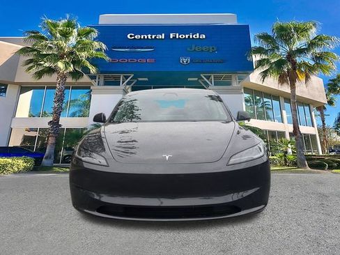 Used 2025 Tesla Model 3 Long Range RWD image 3