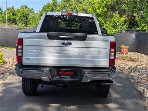 Used 2022 Ford F350 XLT w/ XLT Premium Package AWD/4WD image 4