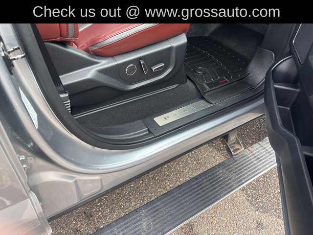 Used 2021 Ford F250 Platinum w/ Tremor Off-Road Package AWD/4WD image 32