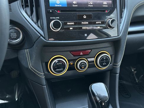 Used 2021 Subaru Crosstrek 2.5i Sport w/ Moonroof Package image 28