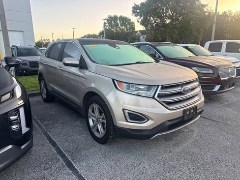 Used 2018 Ford Edge Titanium w/ Equipment Group 301A FWD image 1