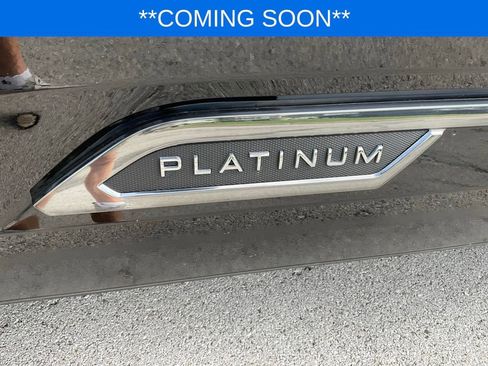 Used 2025 Toyota Tundra Platinum AWD/4WD image 22