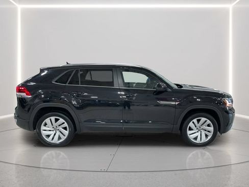 Used 2023 Volkswagen Atlas Cross Sport SE AWD/4WD image 7