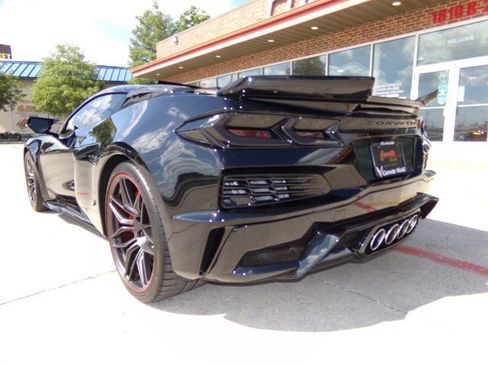 Used 2024 Chevrolet Corvette Z06 w/ Battery Protection Package RWD image 8