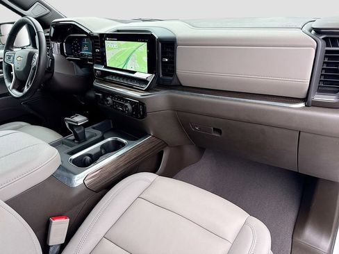 Used 2025 Chevrolet Silverado 1500 LT w/ Texas Edition Plus image 36