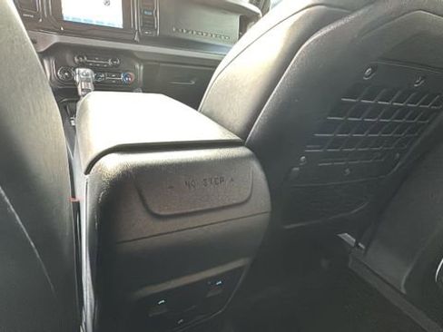 Used 2021 Ford Bronco Black Diamond AWD/4WD image 25