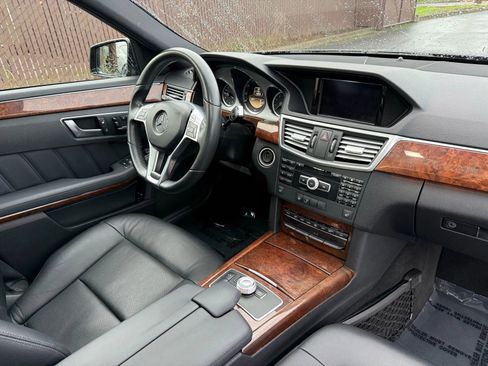 Used 2012 Mercedes-Benz E 350 Sedan image 15