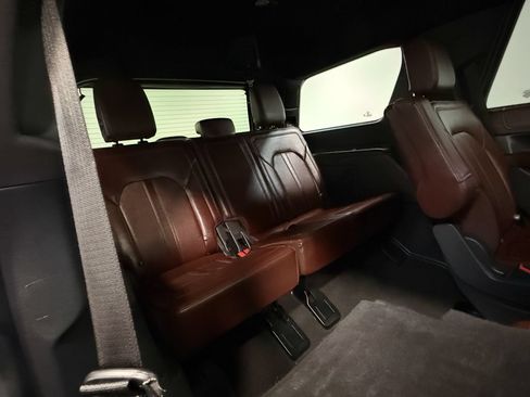 Used 2024 Ford Expedition Limited AWD/4WD image 67