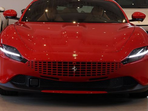 Certified 2024 Ferrari Roma RWD image 28