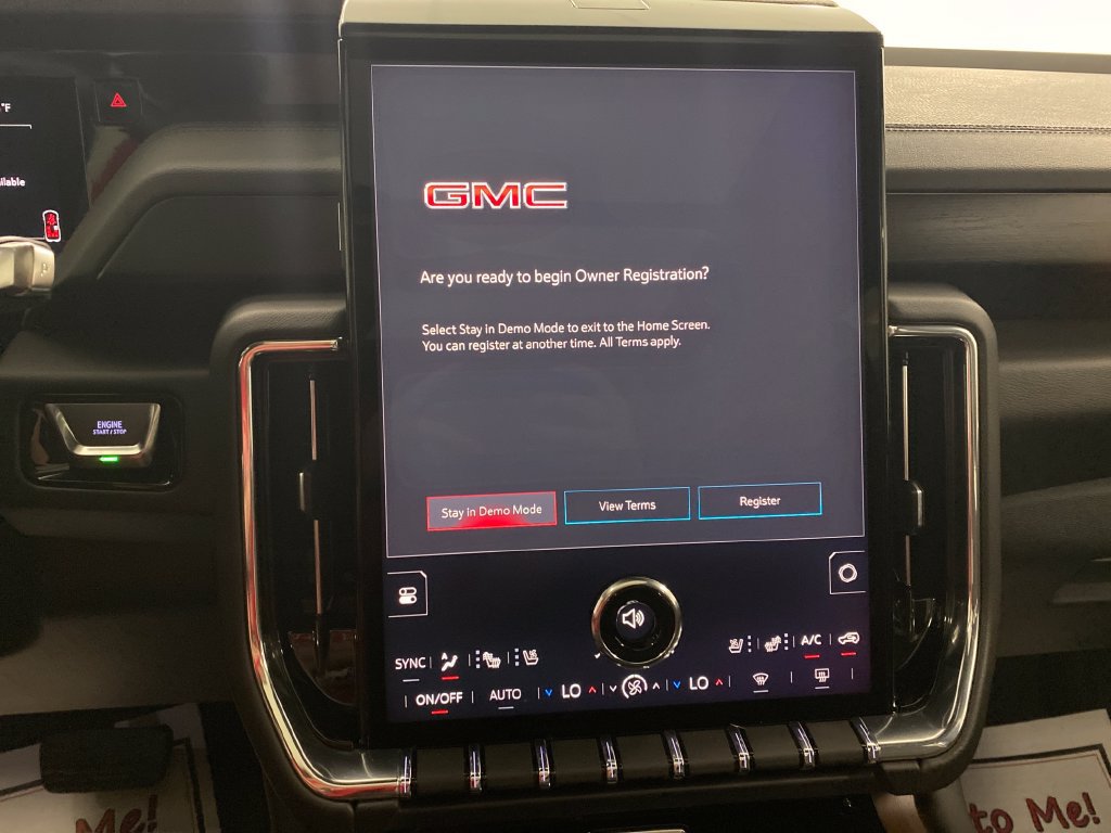 New 2026 GMC Yukon Denali w/ Denali Reserve Package RWD image 24
