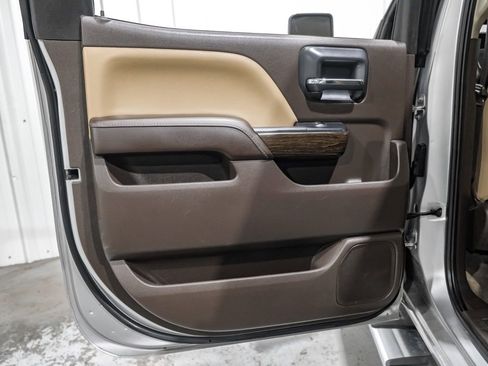 Used 2017 GMC Sierra 2500 Denali w/ Duramax Plus Package image 43