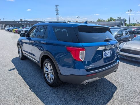 Certified 2020 Ford Explorer Limited AWD/4WD image 5