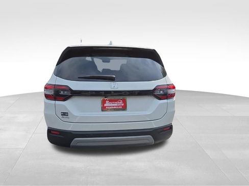 Used 2023 Honda Pilot EX-L image 6