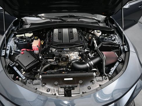 Used 2021 Chevrolet Camaro ZL1 w/ LPO, ZL1 Protection Package RWD image 25