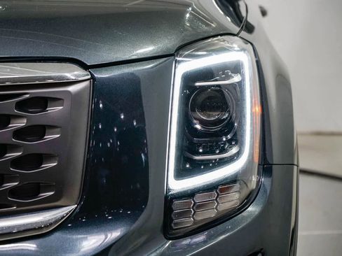 Used 2021 Kia Telluride LX image 7