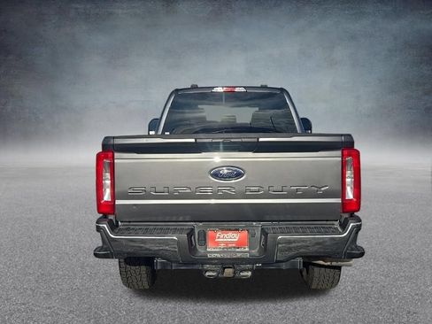 Used 2025 Ford F250 XLT AWD/4WD image 5