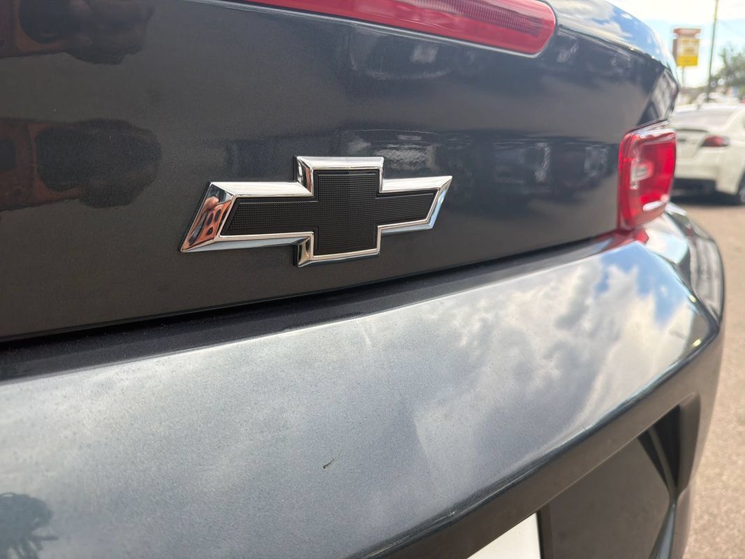 Used 2020 Chevrolet Camaro LT RWD image 14